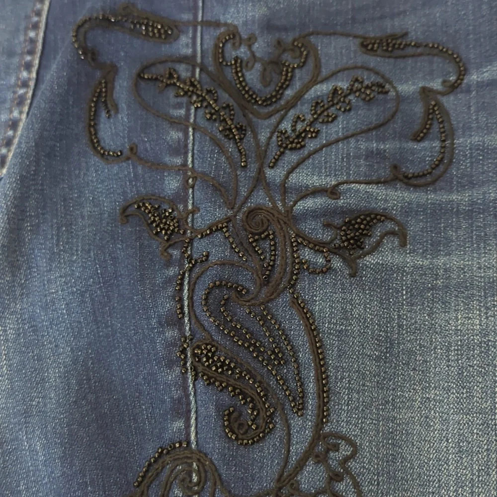 WHBM THE SKINNY Women's Blue With Black Embelishment Jeans Size 16W